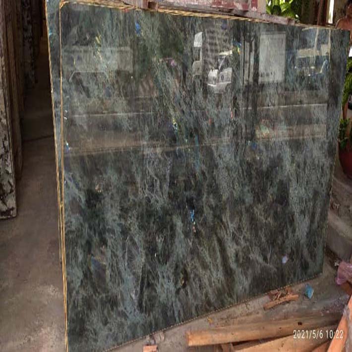 Đá hoa cương tự nhiên