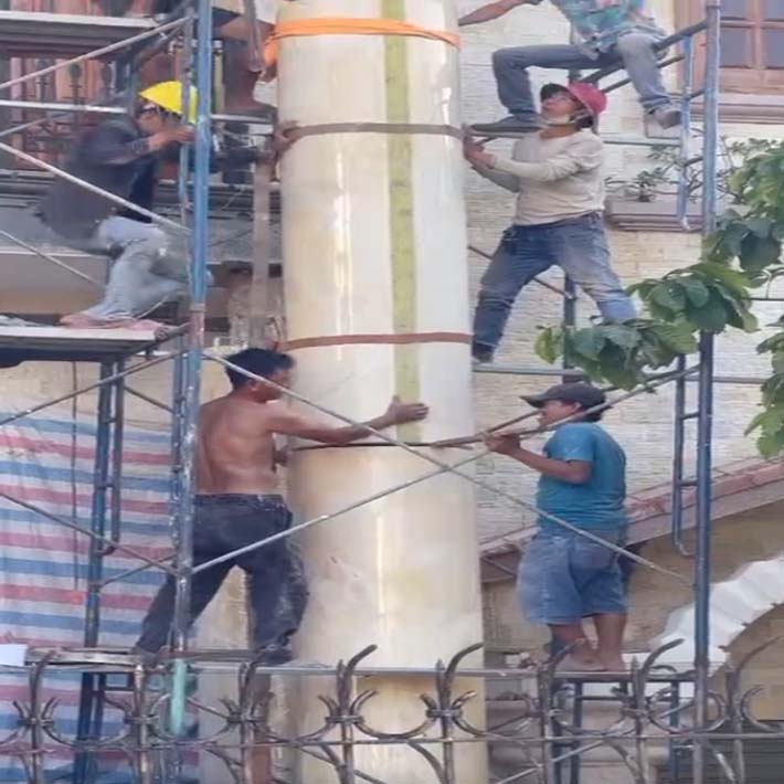 giao tiếp công trình đá hoa cương