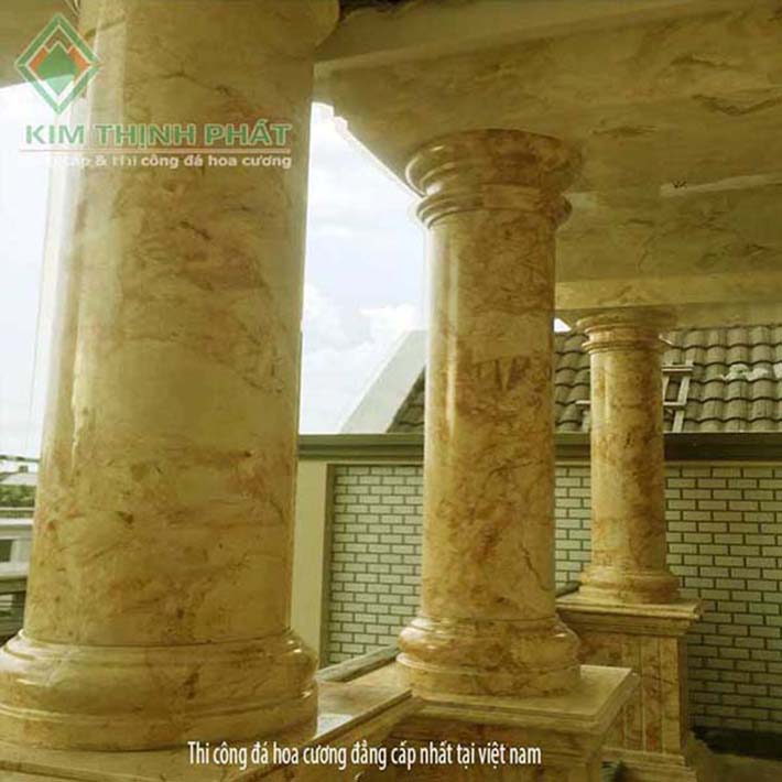 mẫu cột tròn đá hoa cương đẹp